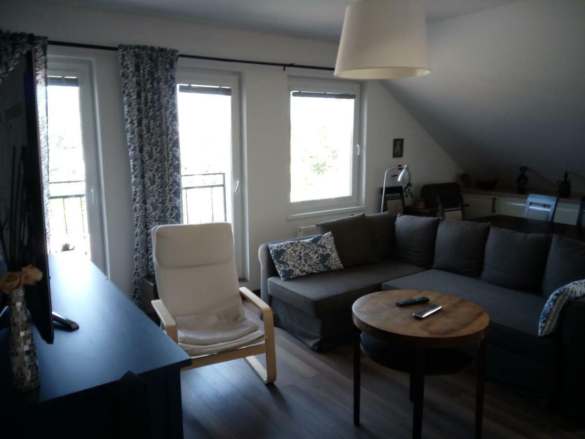Walnut Apartment With Sauna And Pond Topoľčany 외부 사진
